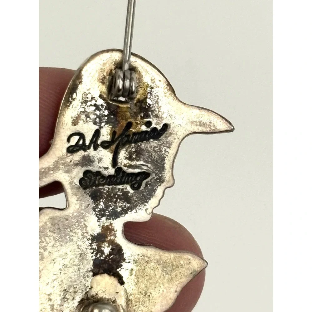 Vintage Sterling Silver Brooch Lady Portrait Red‎ Stone Figural